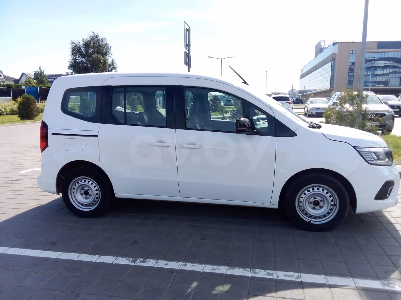 Renault Kangoo фото 10