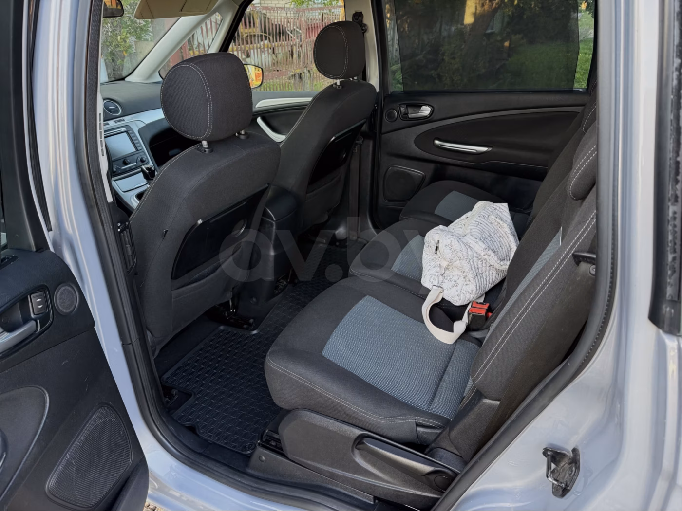 Ford Galaxy фото 11