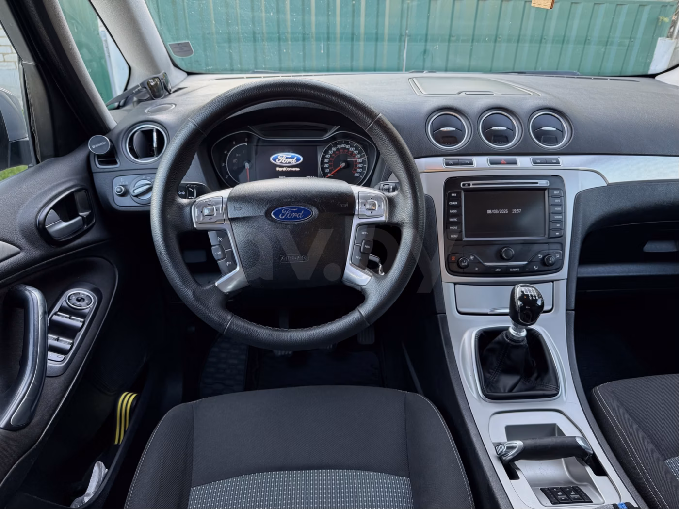 Ford Galaxy фото 9