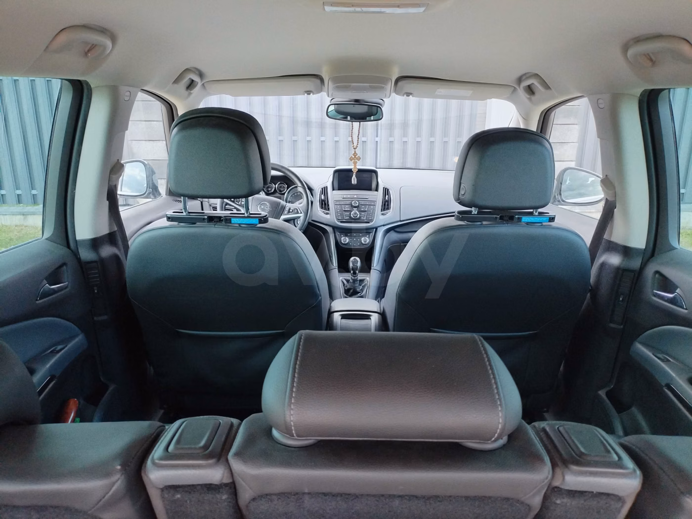 Opel Zafira фото 12