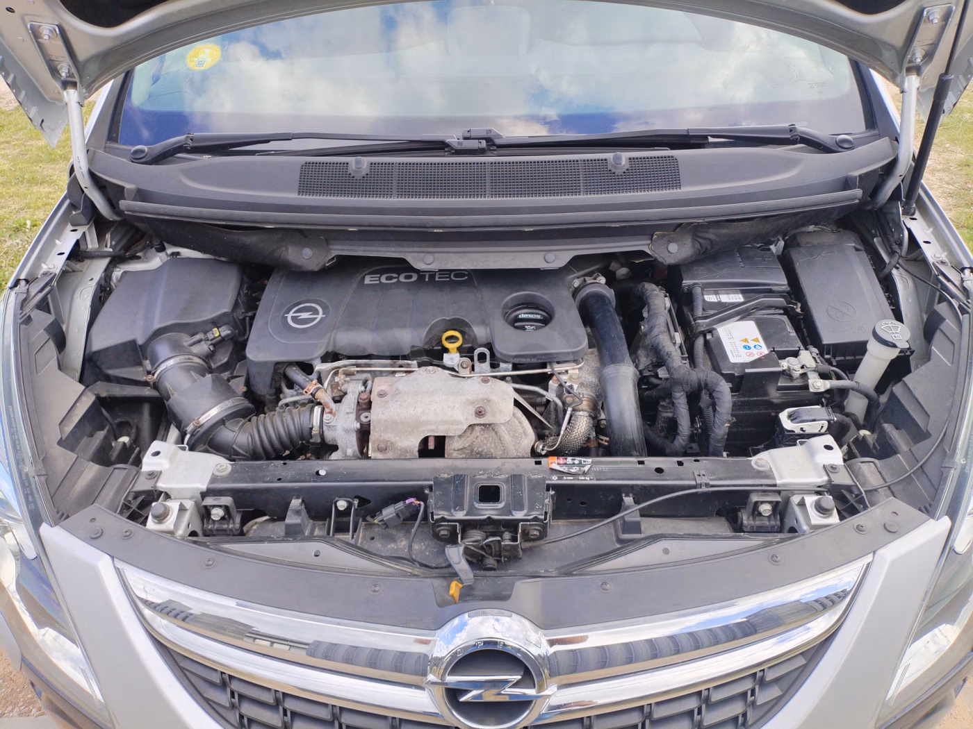 Opel Zafira фото 10