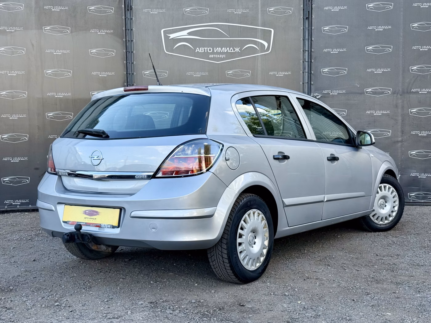 Opel Astra фото 2