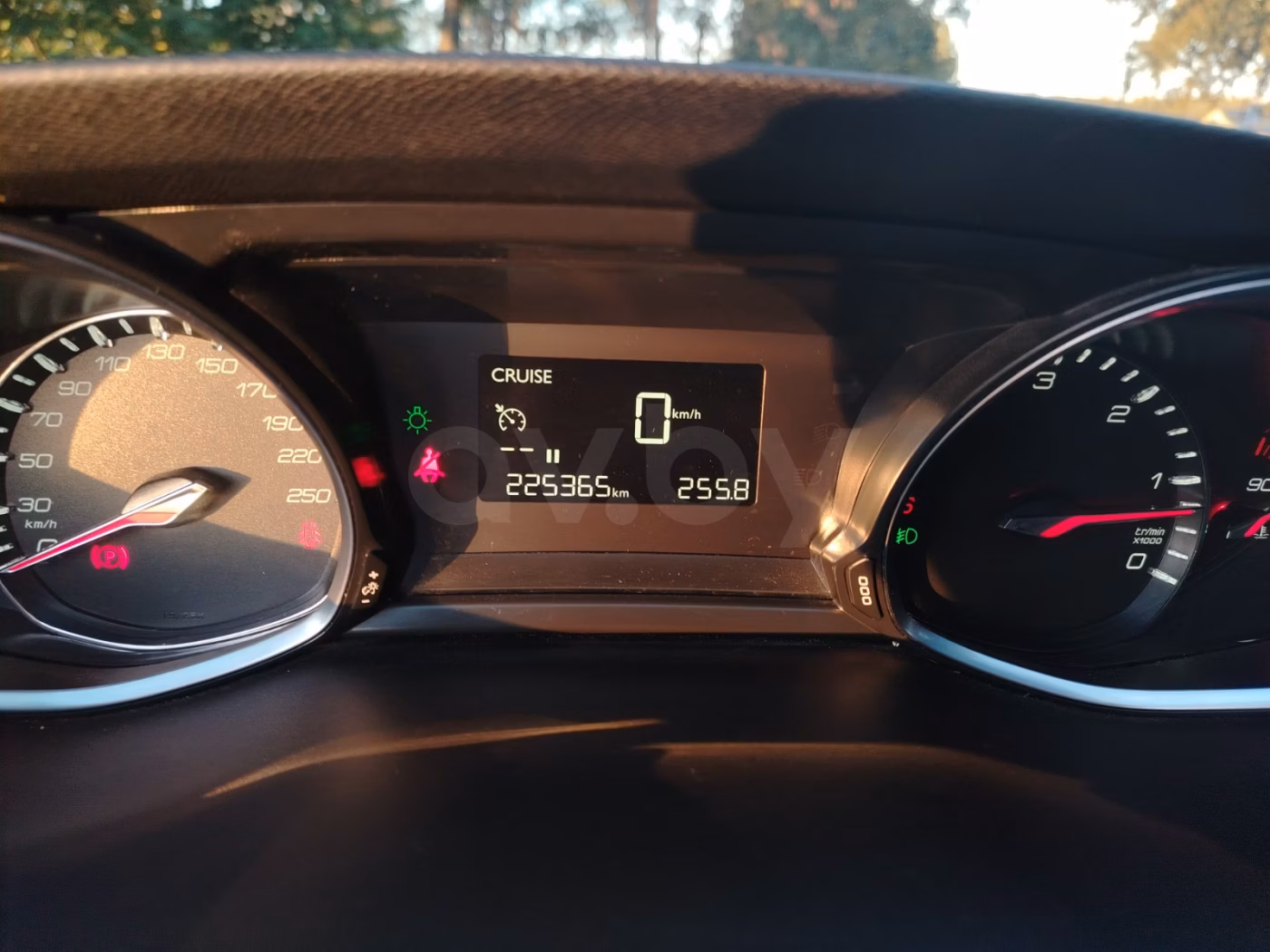 Peugeot 308 фото 9