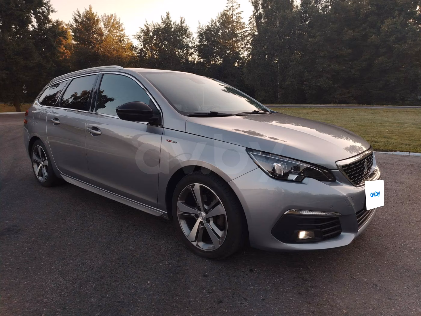 Peugeot 308 фото 4