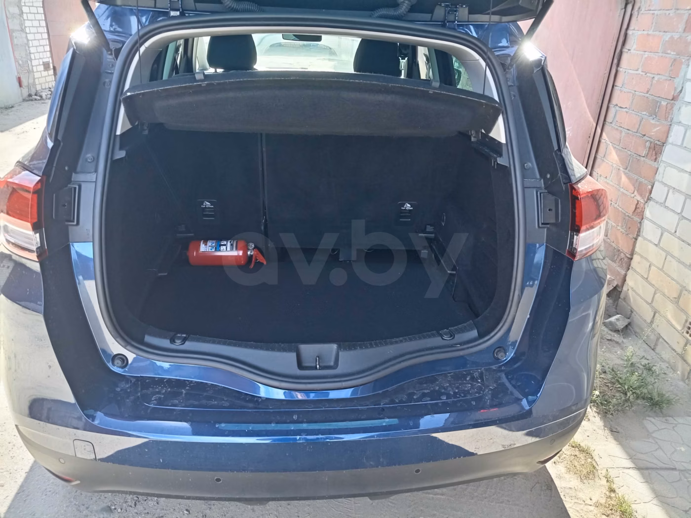 Renault Scenic фото 12