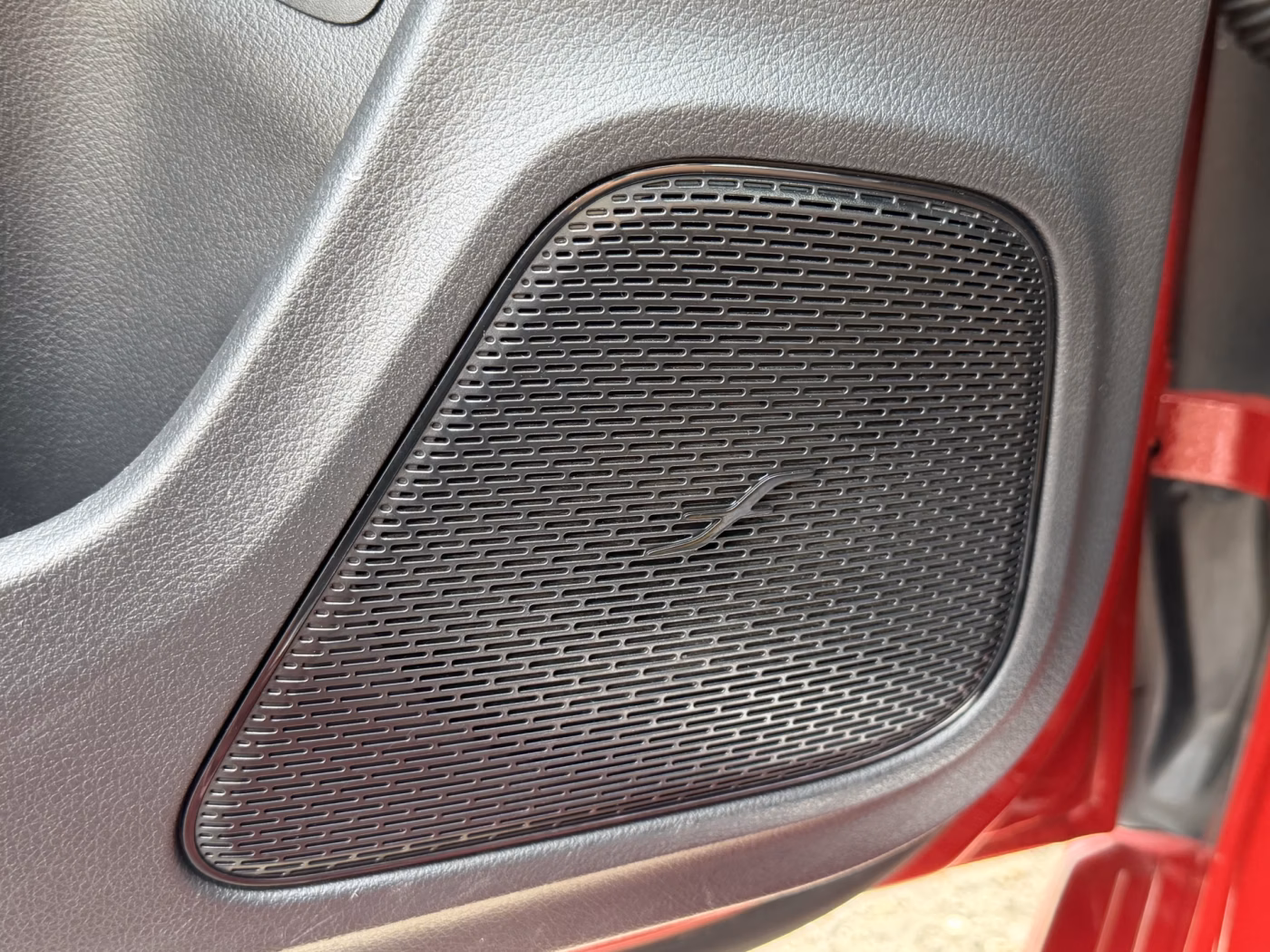 Mercedes-Benz CLA фото 23