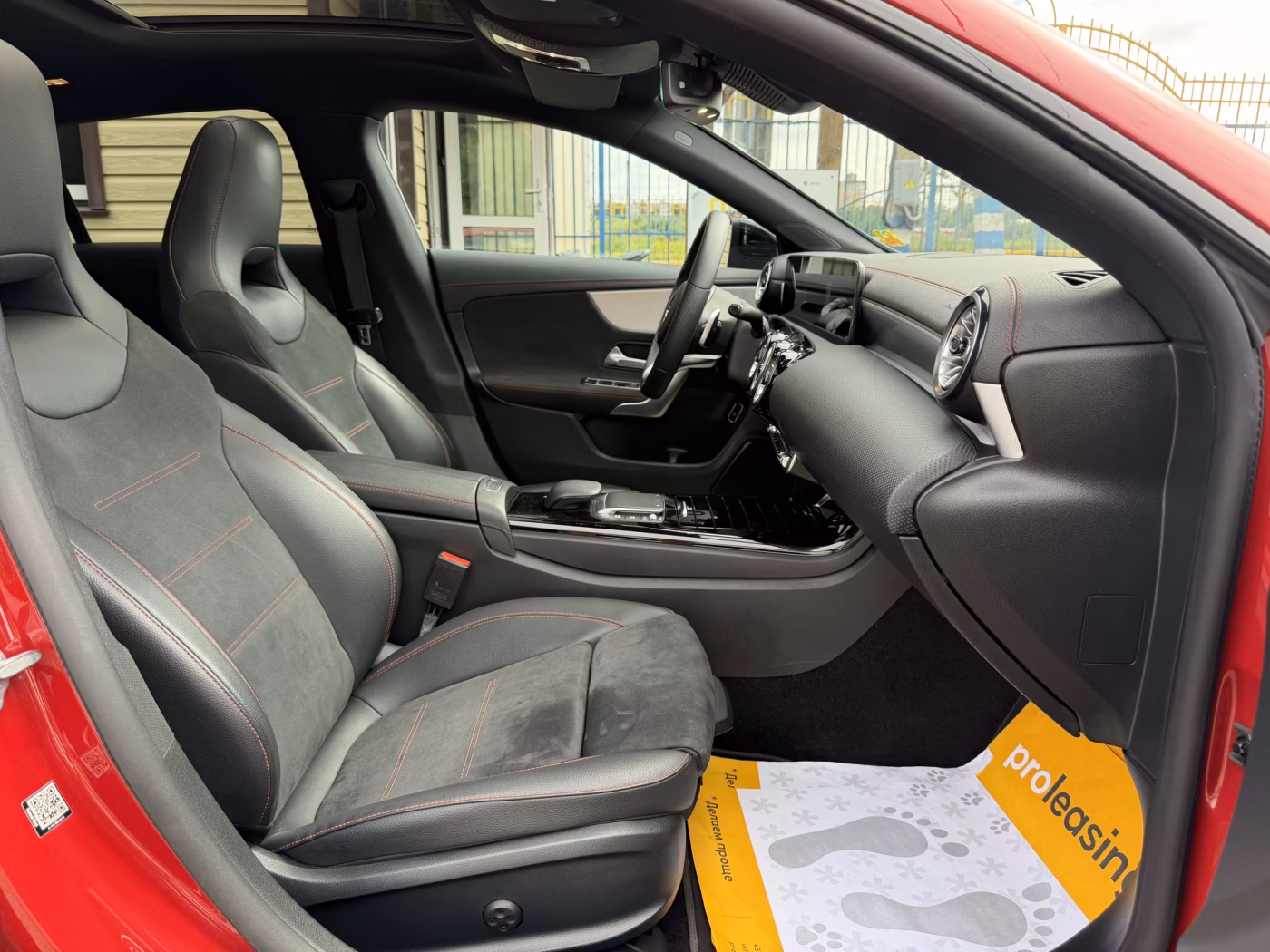 Mercedes-Benz CLA фото 20