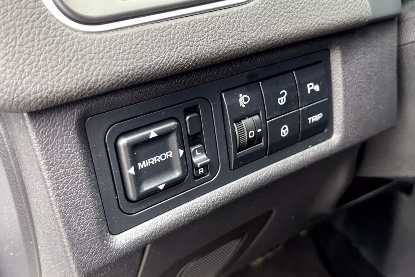 Geely Emgrand X7 фото 20