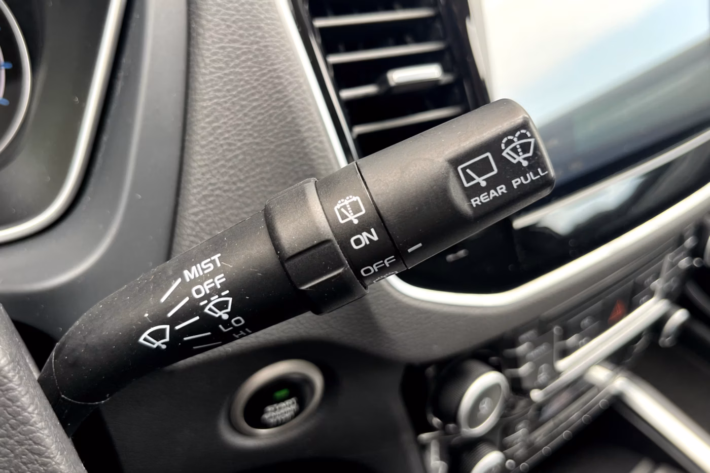 Geely Emgrand X7 фото 19