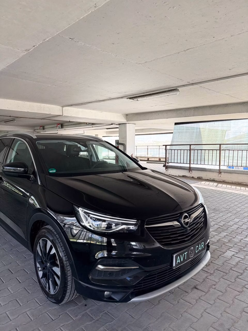 Opel Grandland X фото 9