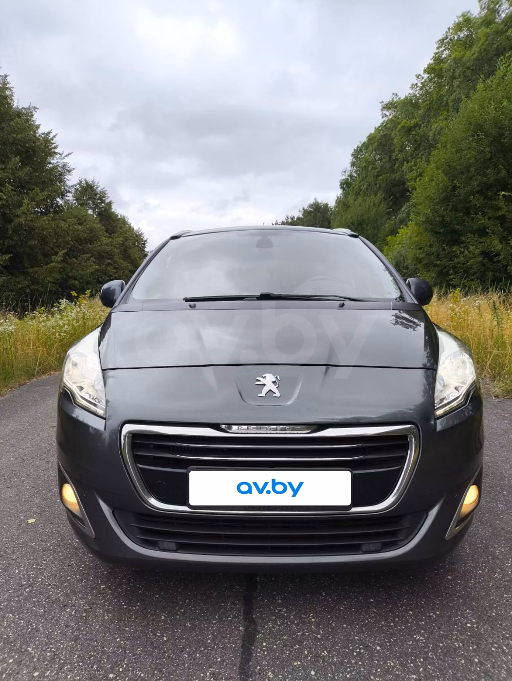 Peugeot 5008 фото 16