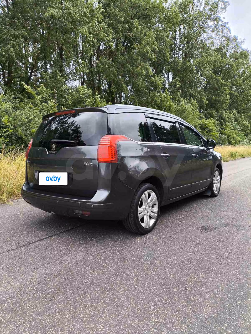 Peugeot 5008 фото 7
