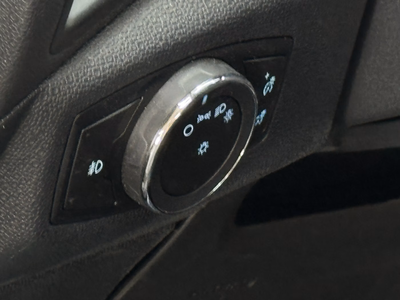 Ford EcoSport фото 19