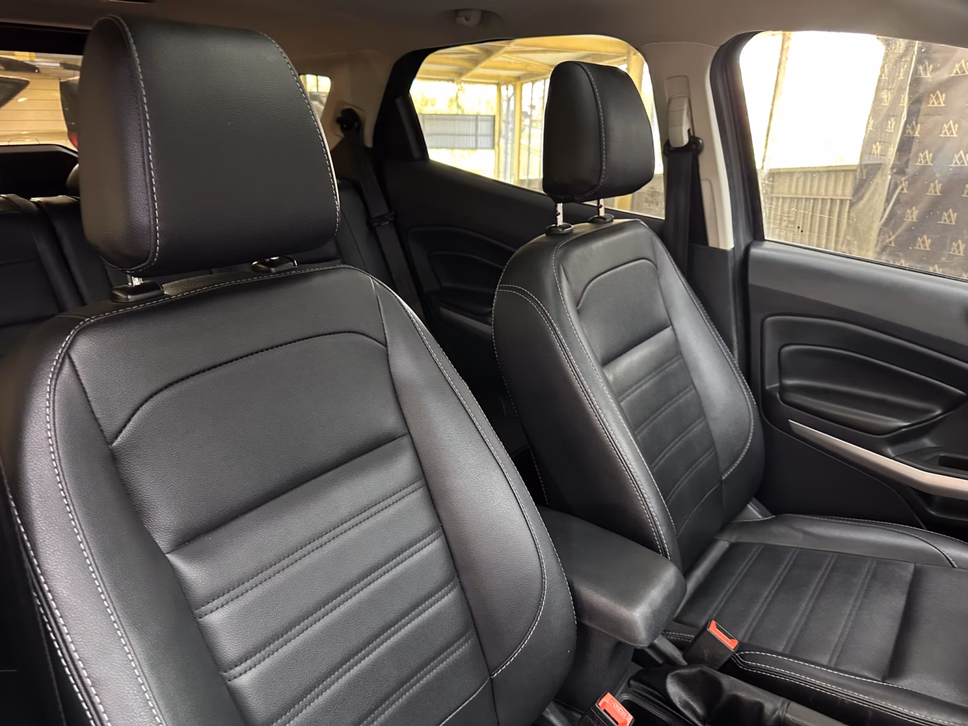 Ford EcoSport фото 24