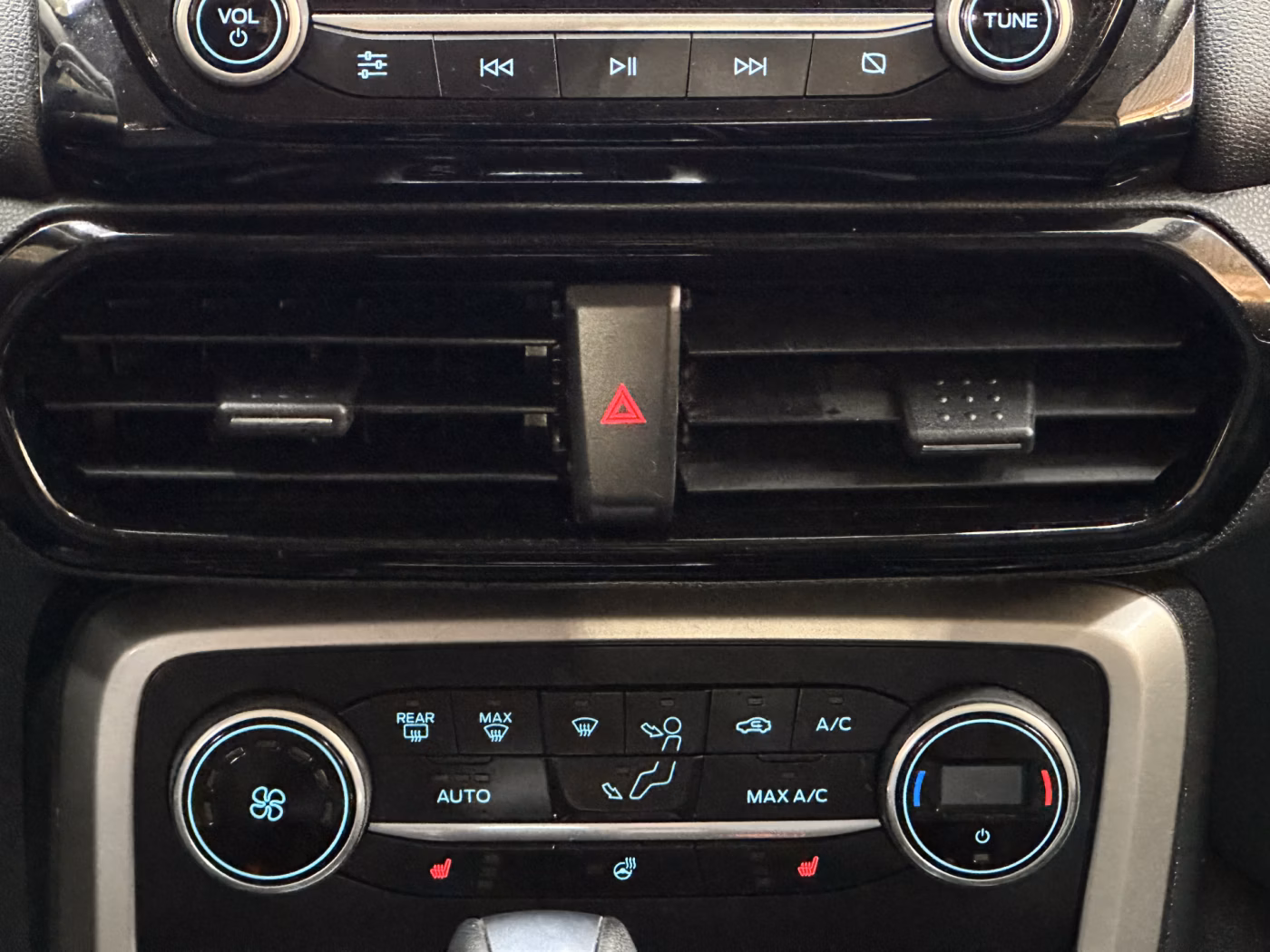 Ford EcoSport фото 15