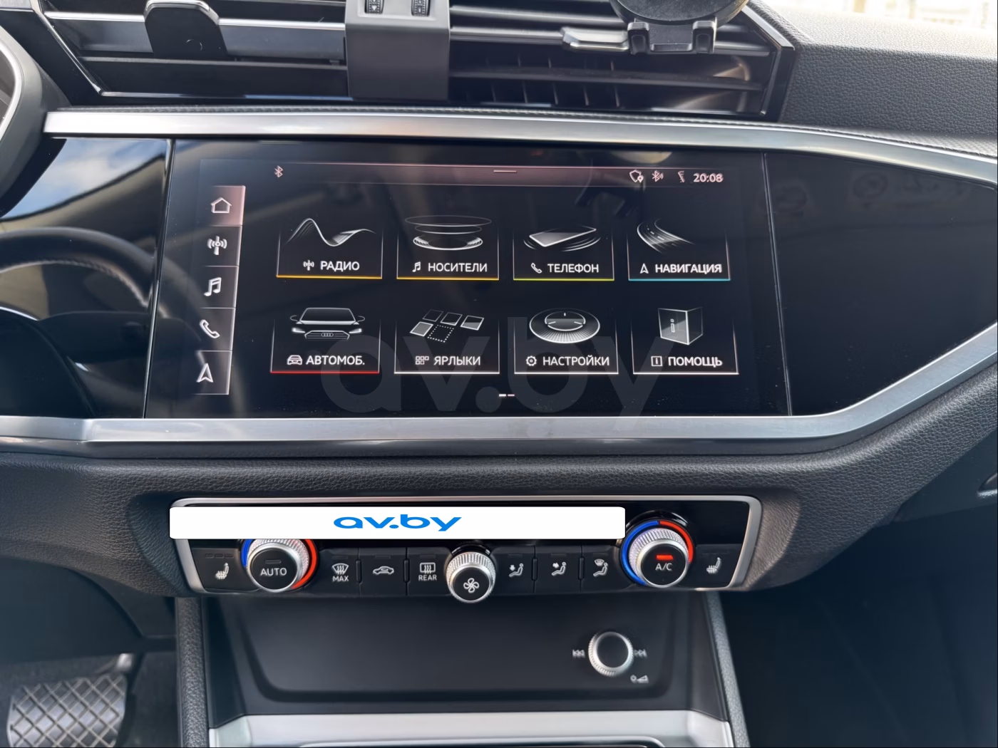 Audi Q3 фото 18