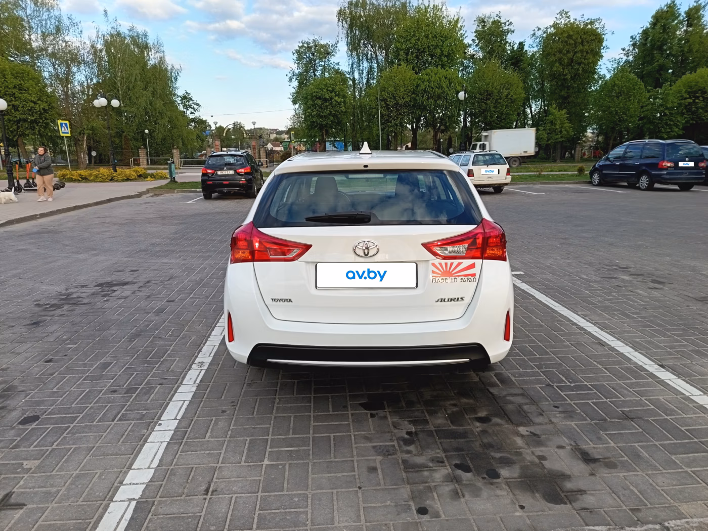 Toyota Auris фото 3