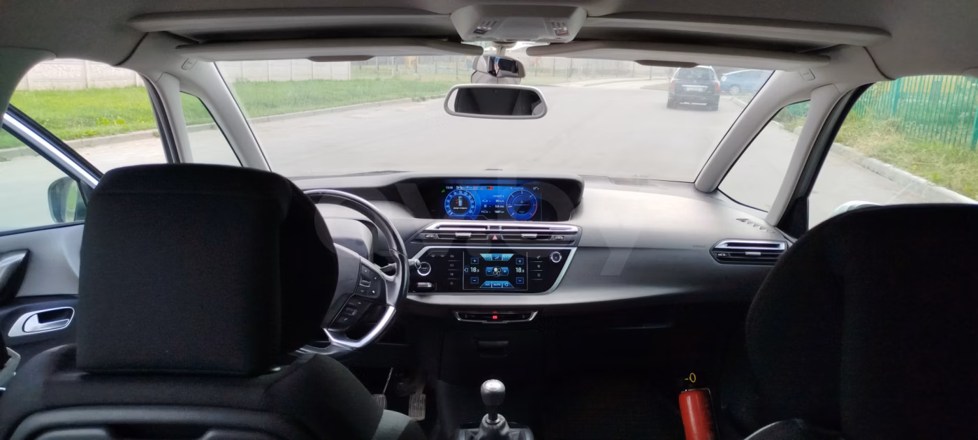 Citroen C4 Grand Picasso фото 14
