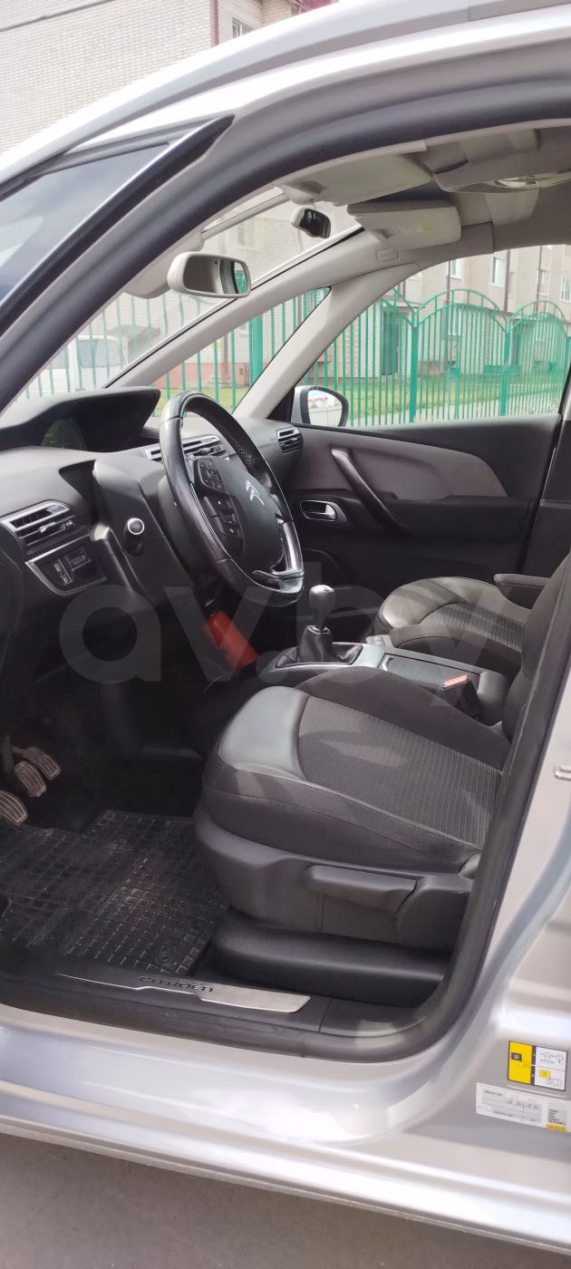 Citroen C4 Grand Picasso фото 13