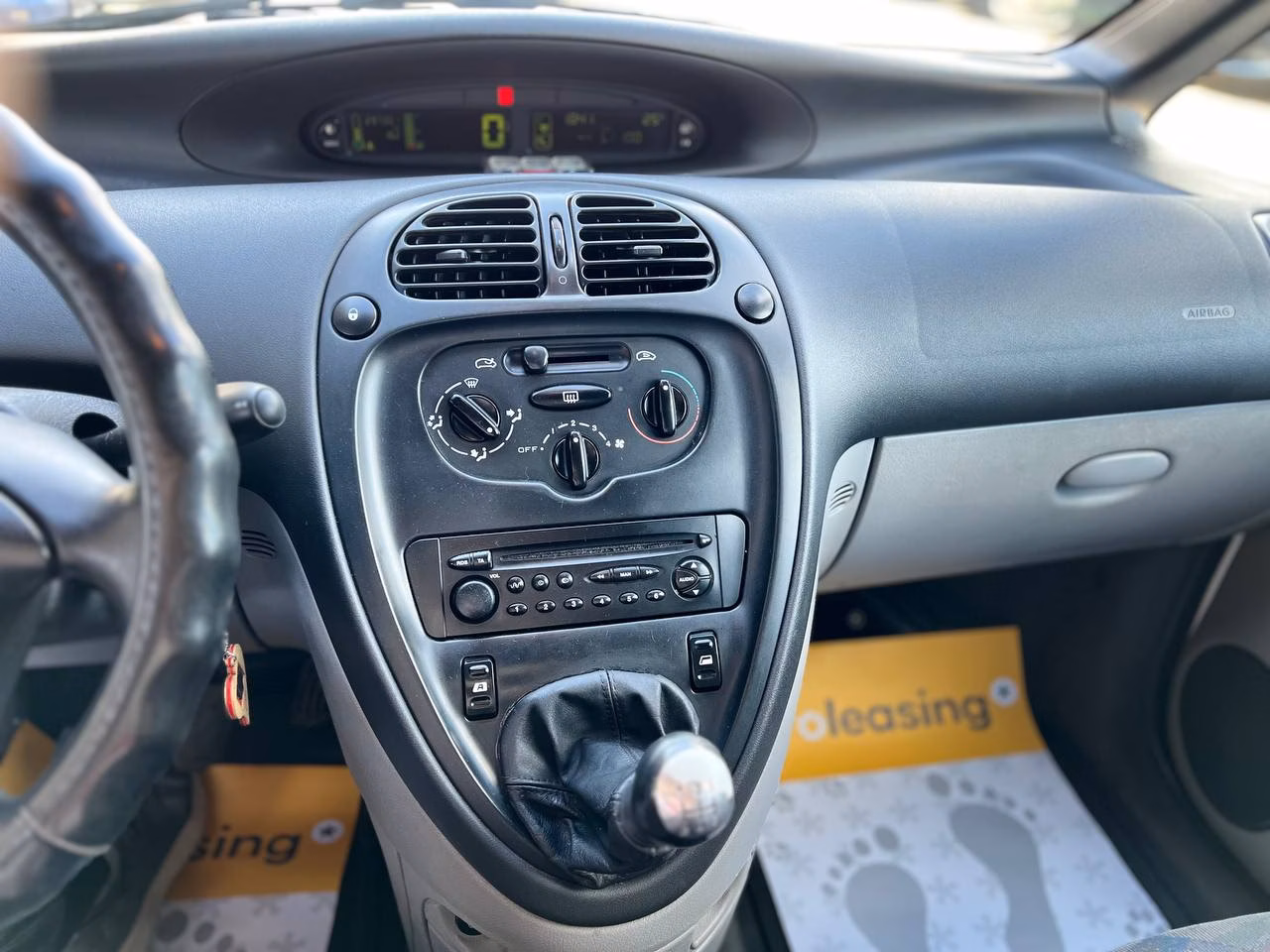 Citroen Xsara Picasso фото 17