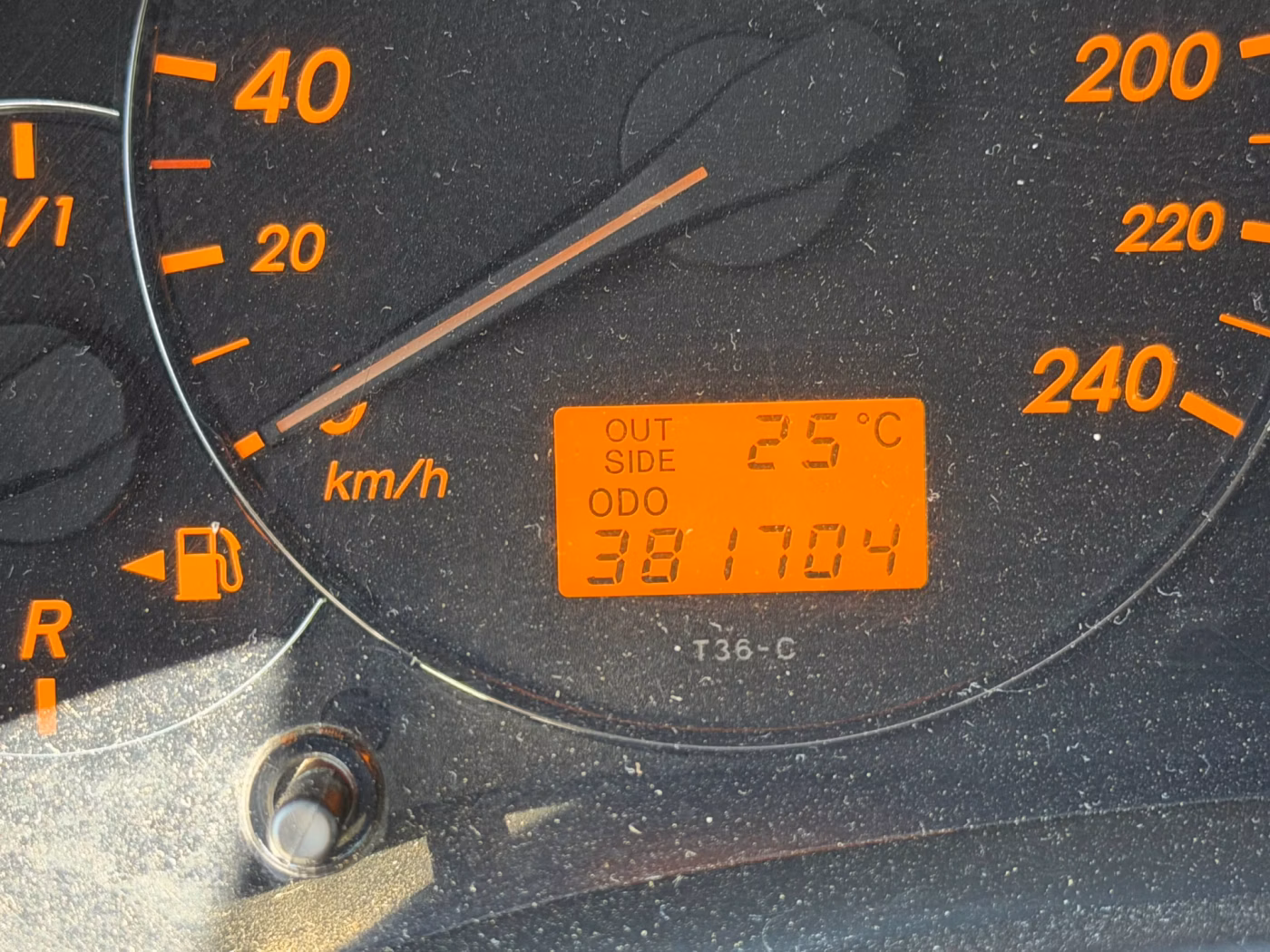 Toyota Avensis фото 15
