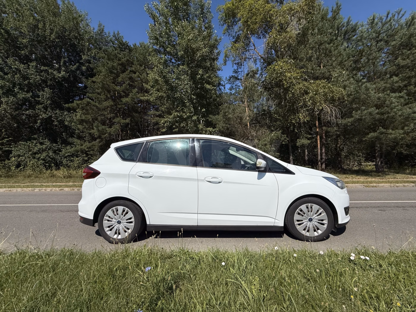 Ford C-MAX фото 17