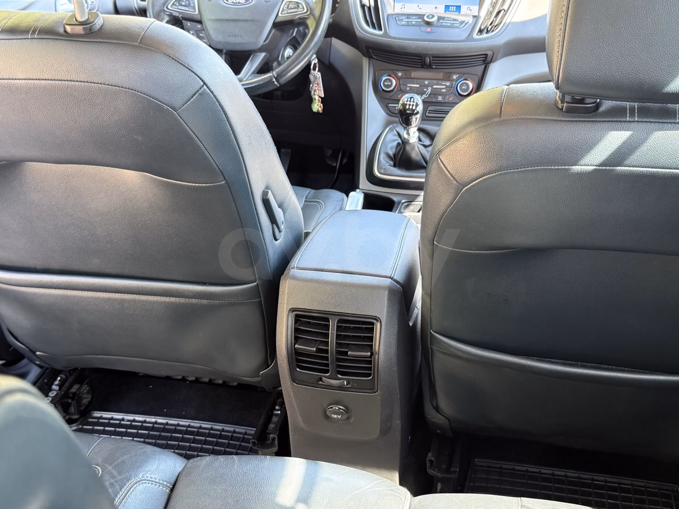 Ford C-MAX фото 20