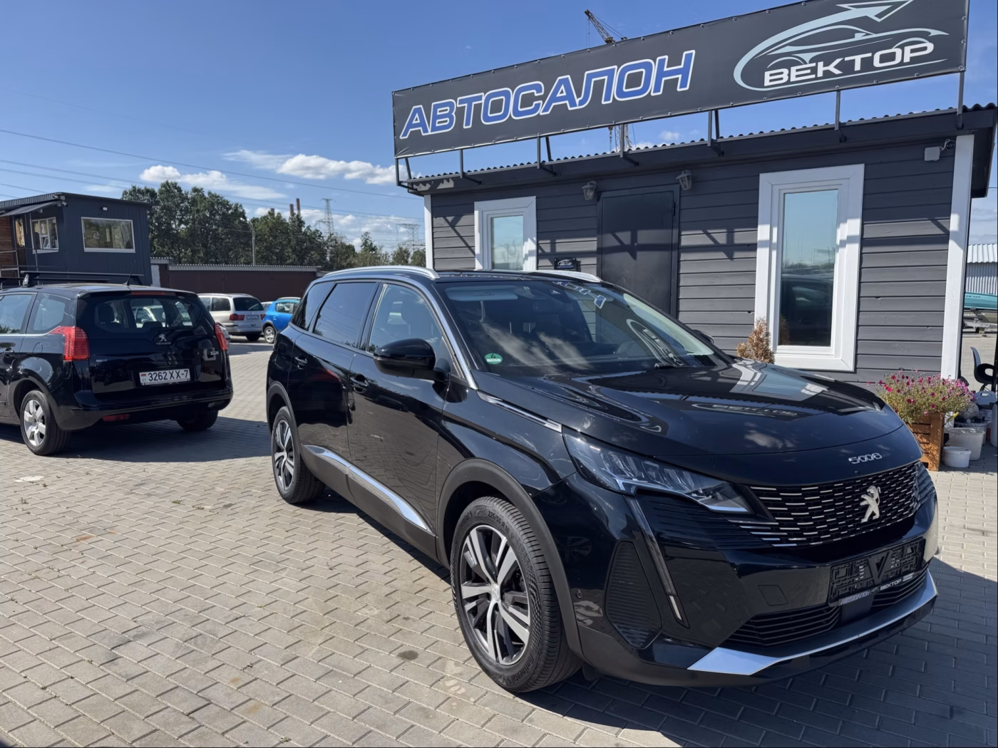 Peugeot 5008 фото 6
