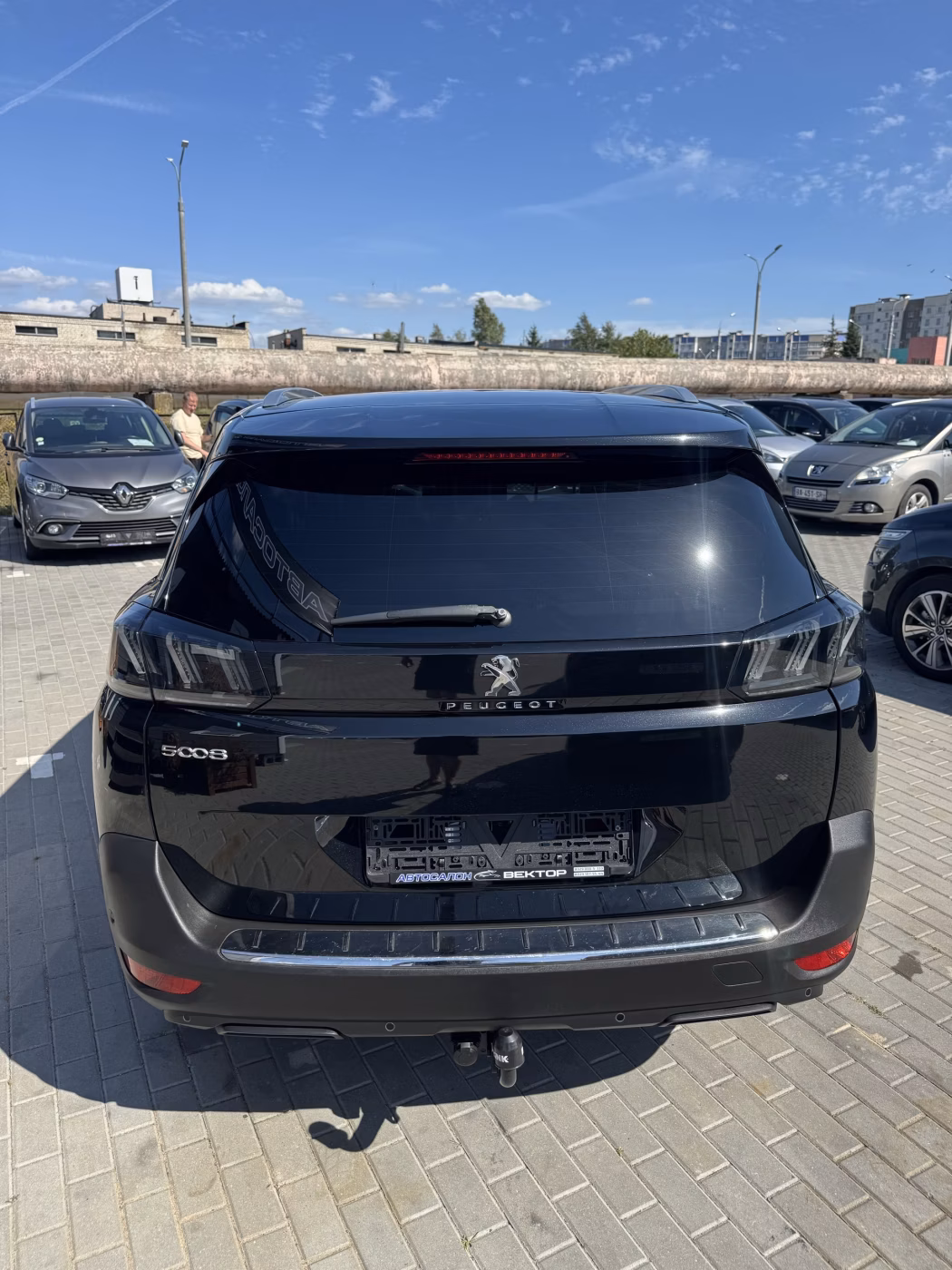 Peugeot 5008 фото 13