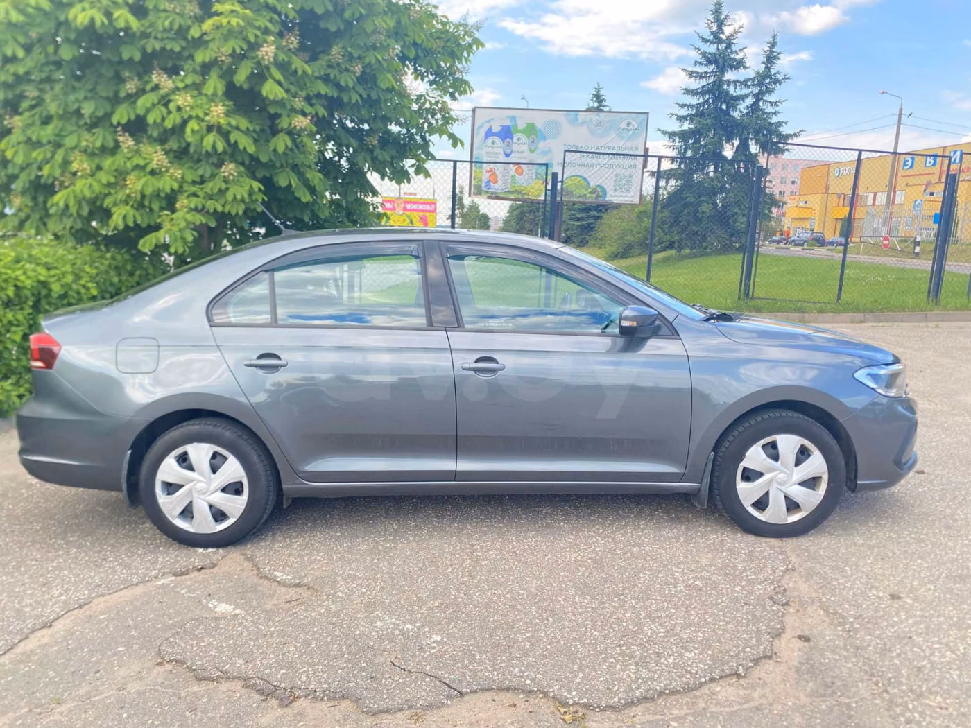 Volkswagen Polo фото 4