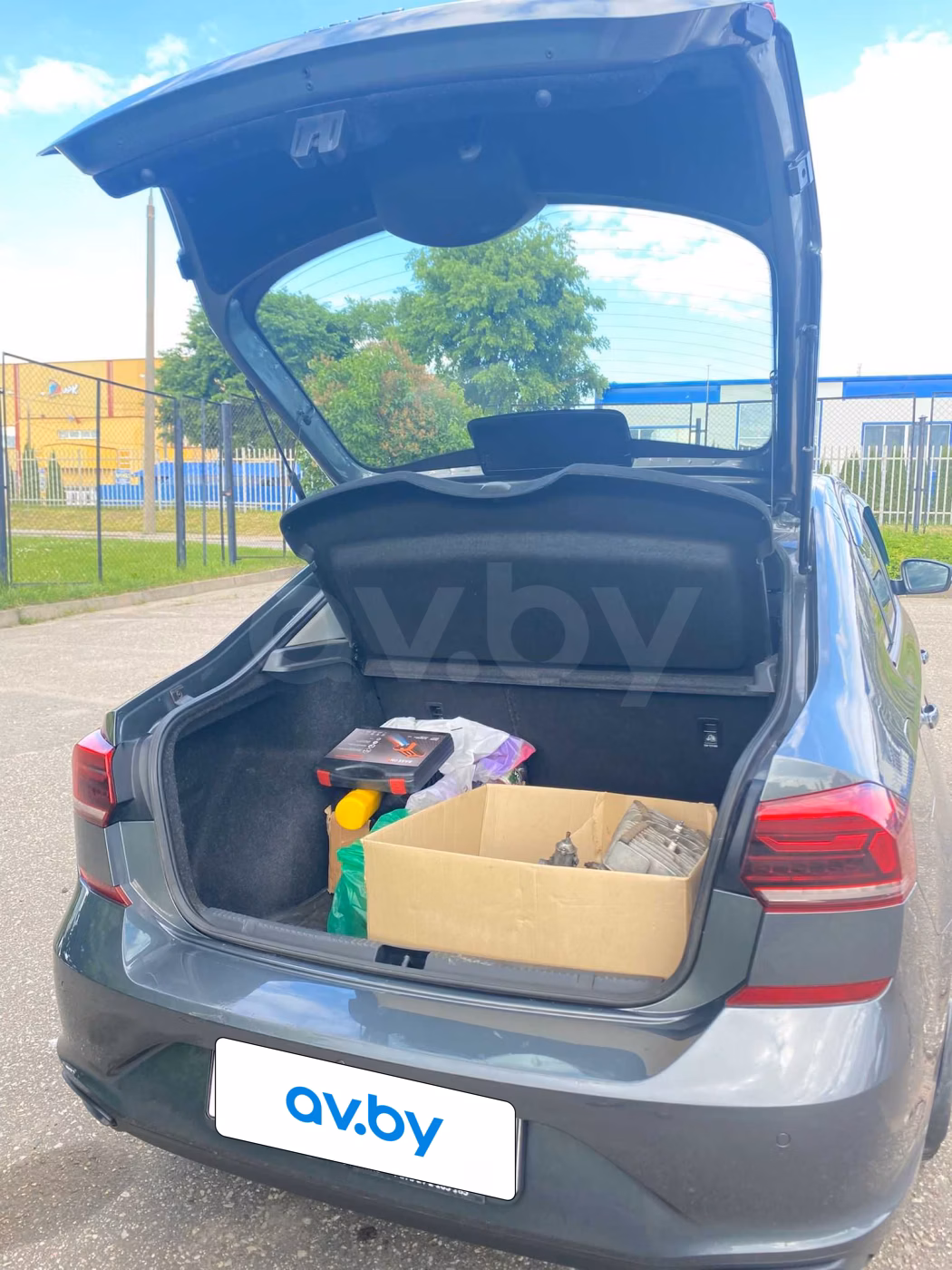 Volkswagen Polo фото 18