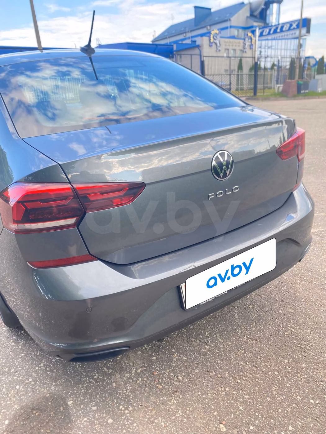 Volkswagen Polo фото 6