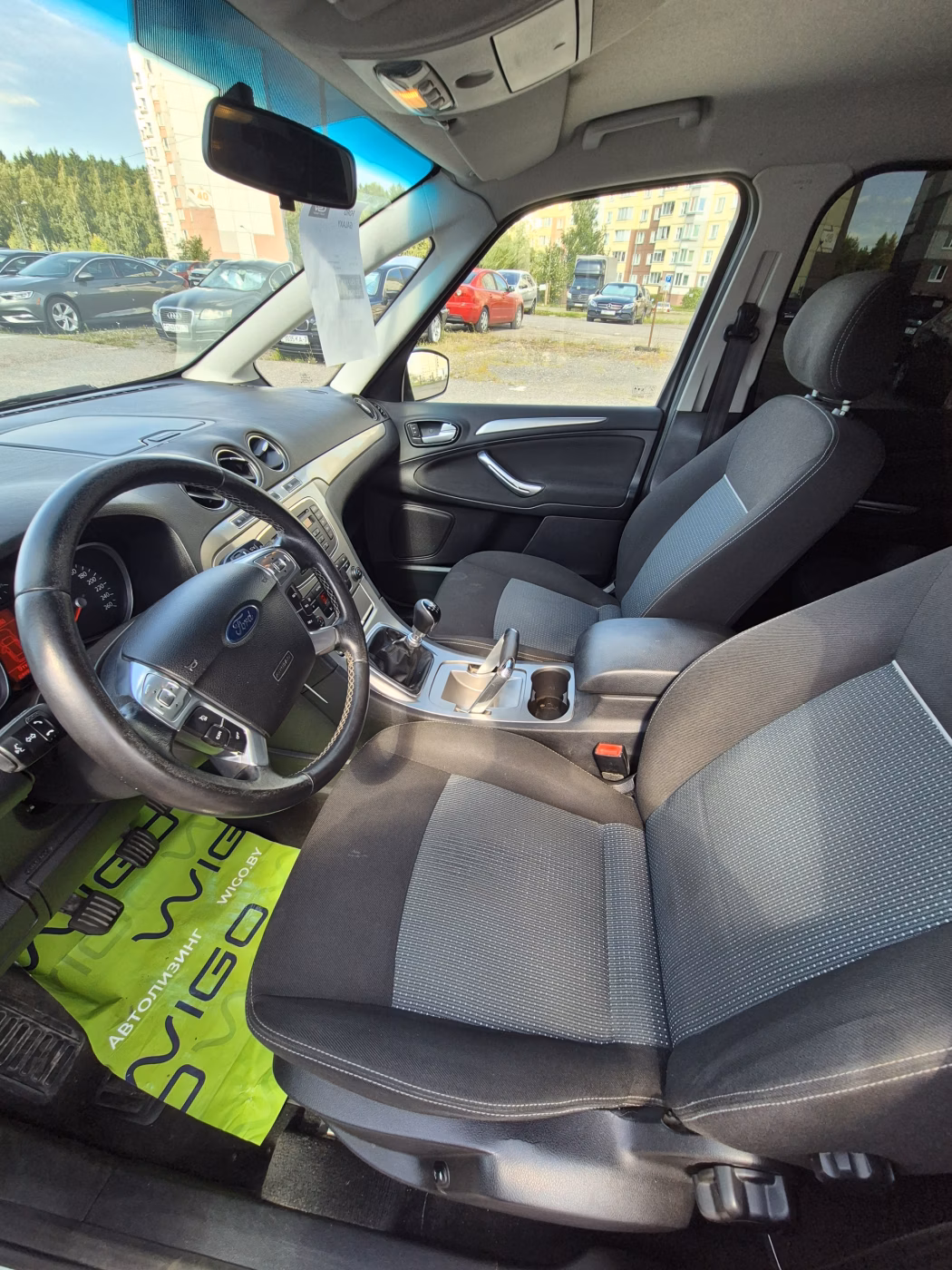 Ford Galaxy фото 8