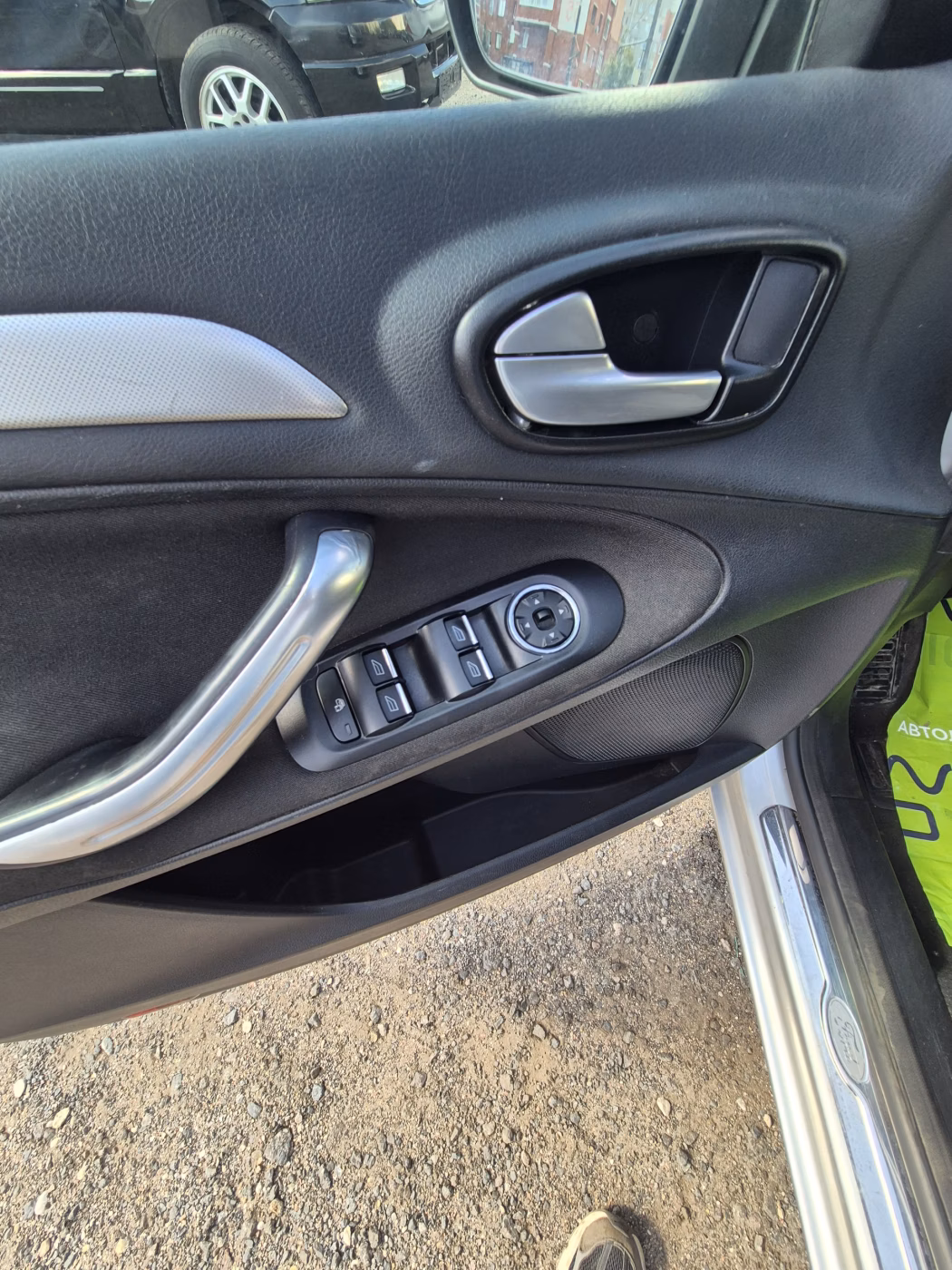 Ford Galaxy фото 9