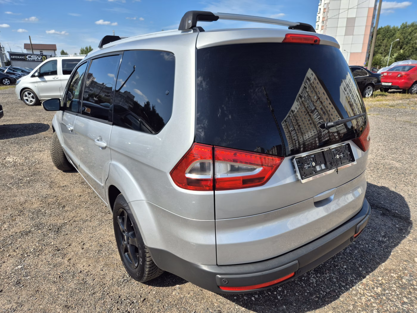 Ford Galaxy фото 3