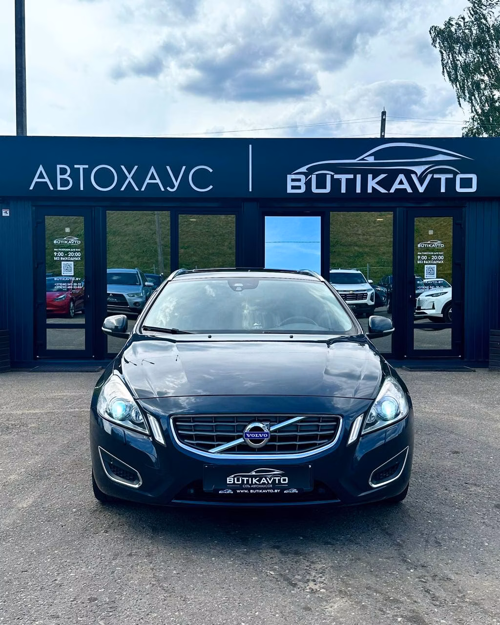 Volvo V60 фото 2