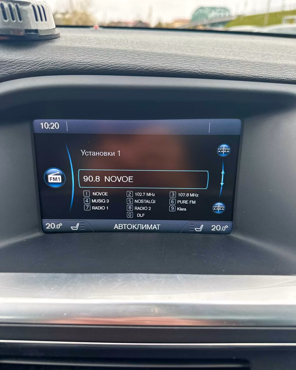 Volvo V60 фото 14