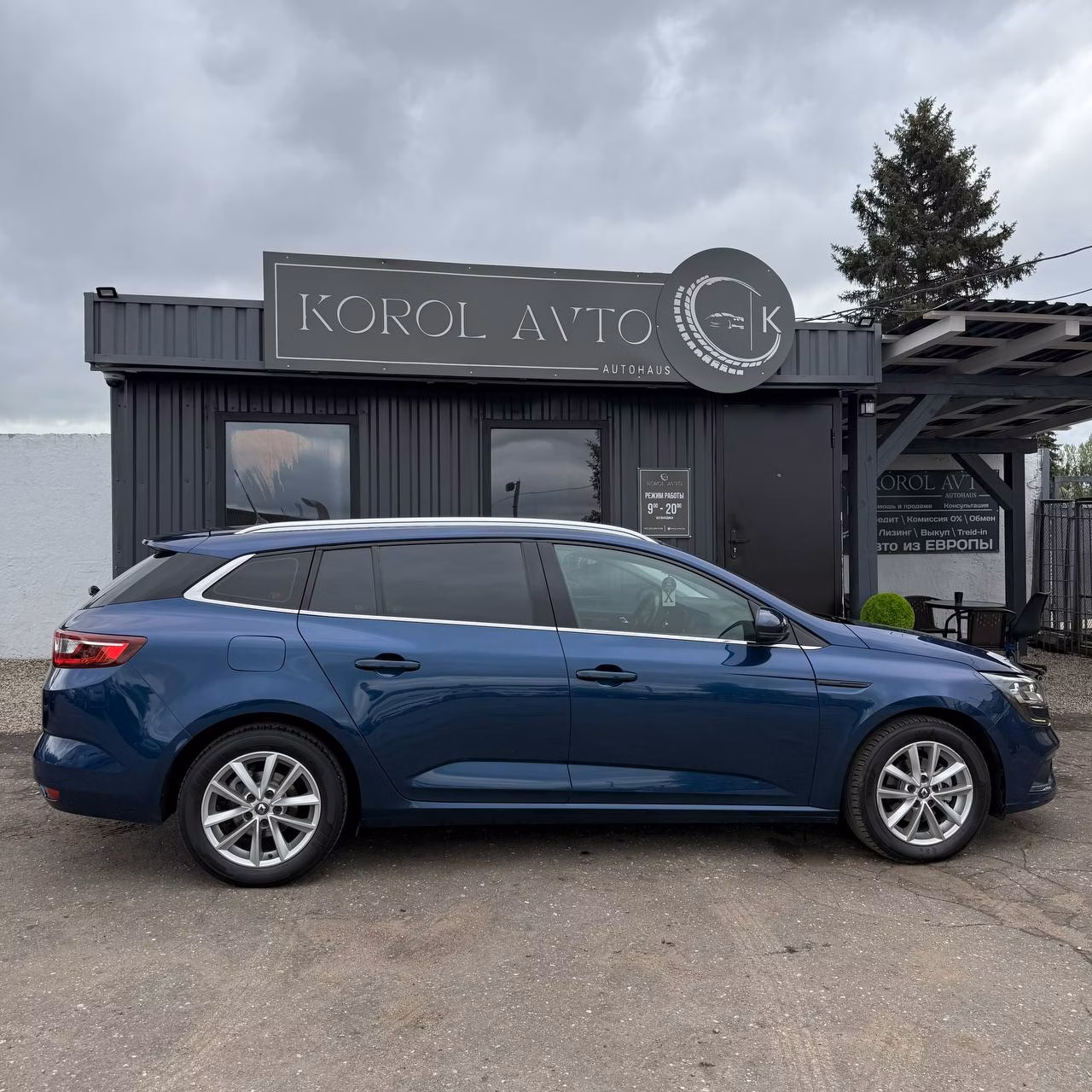 Renault Megane фото 7