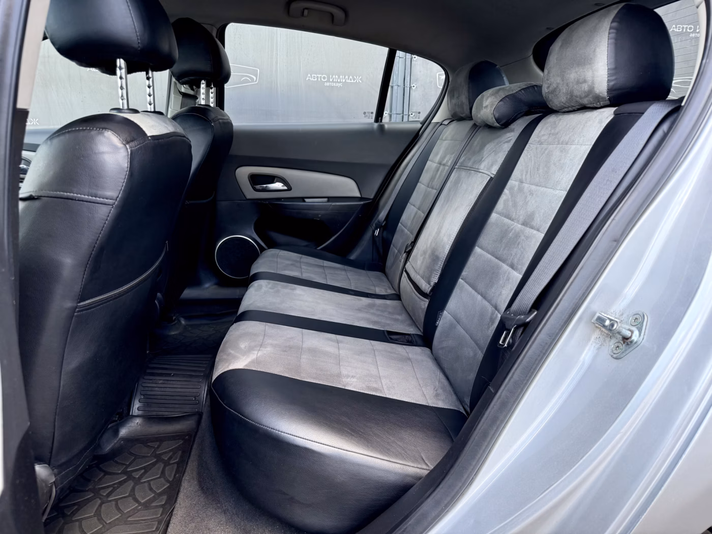 Chevrolet Cruze фото 25