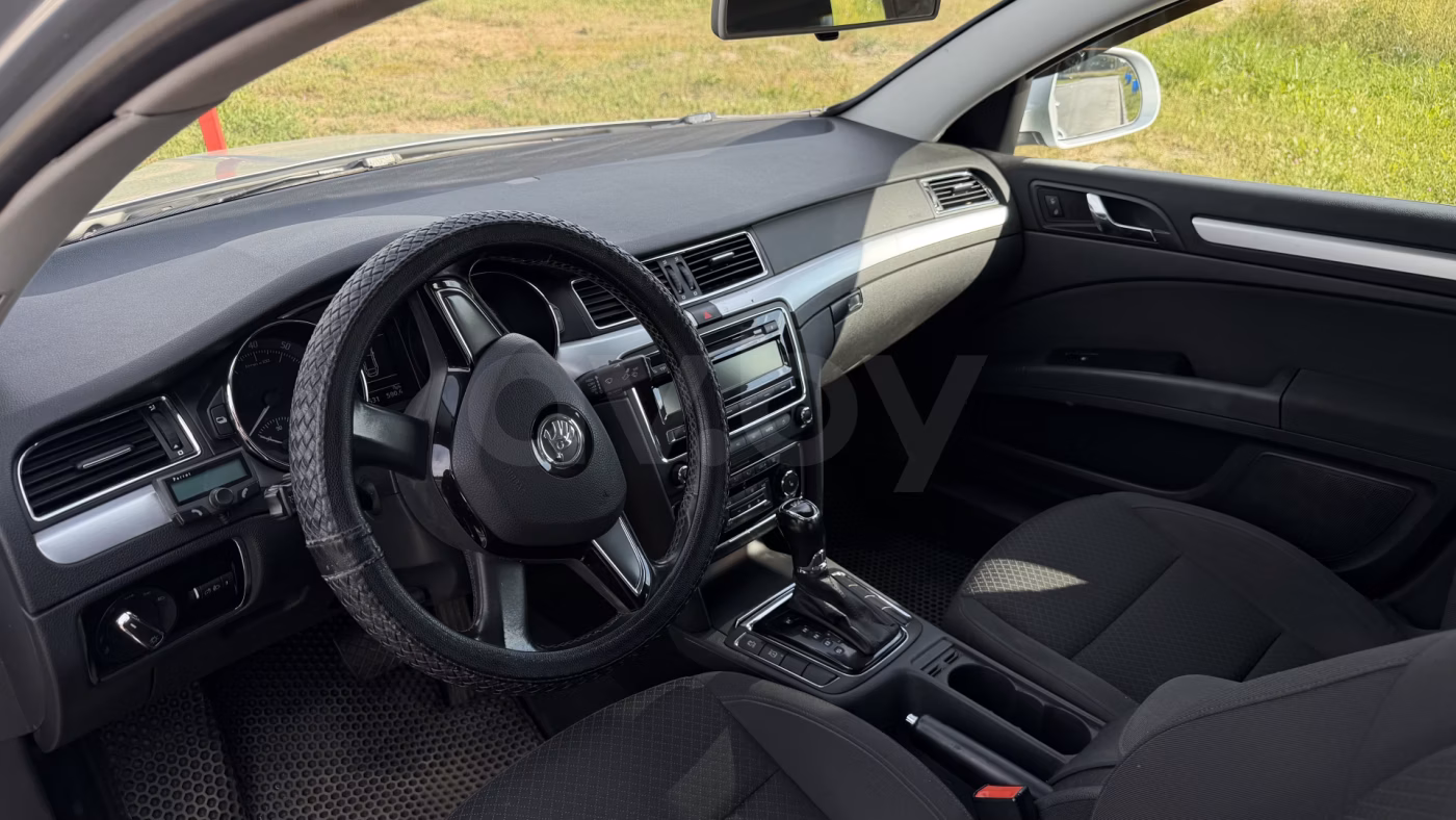 Skoda Superb фото 6