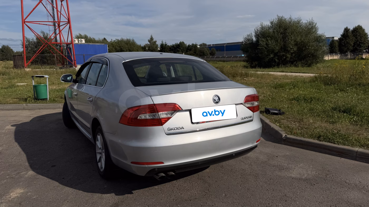 Skoda Superb фото 4