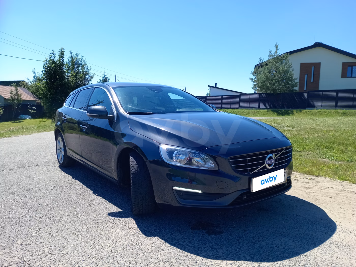 Volvo V60 фото 2
