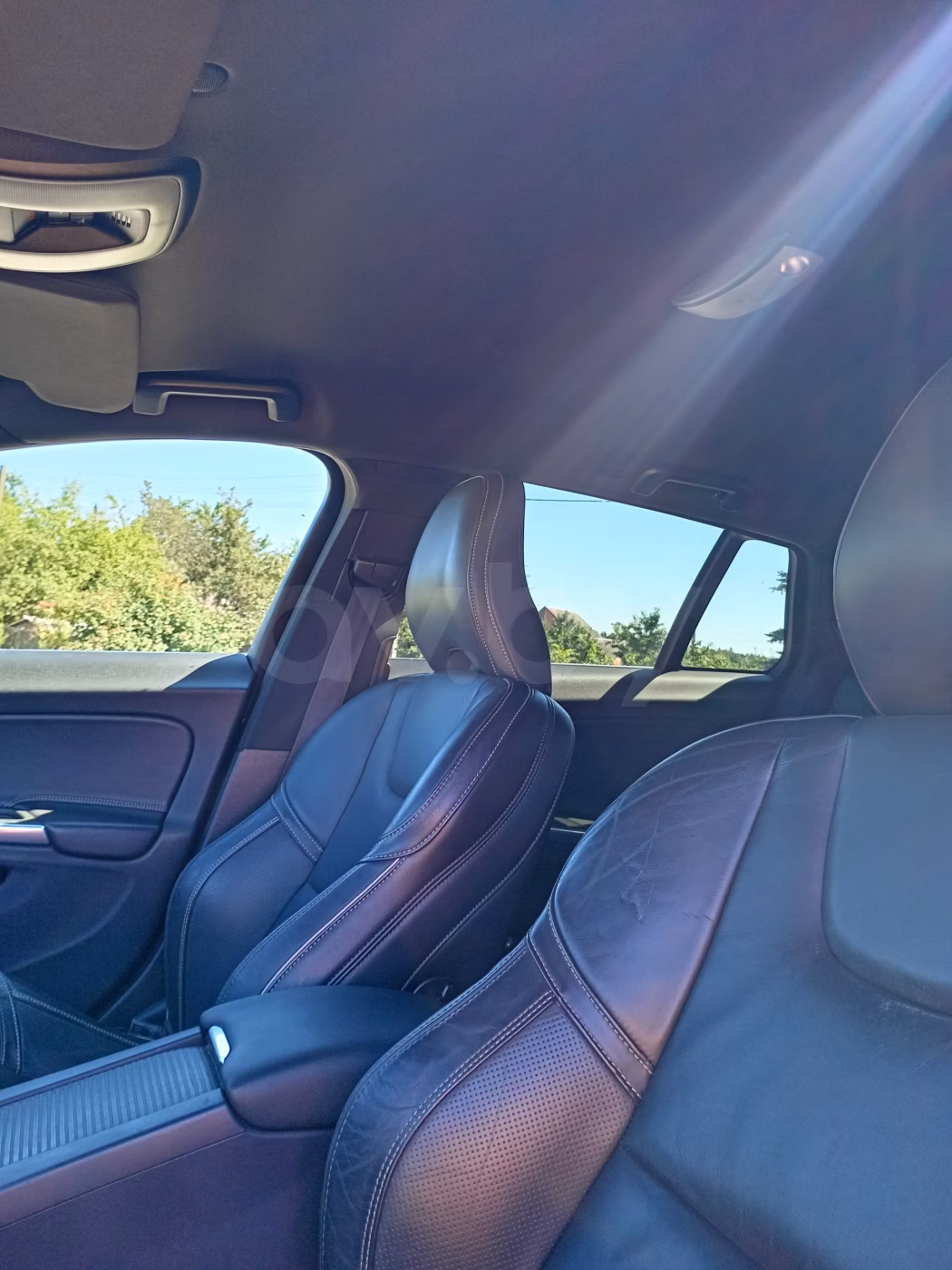 Volvo V60 фото 14