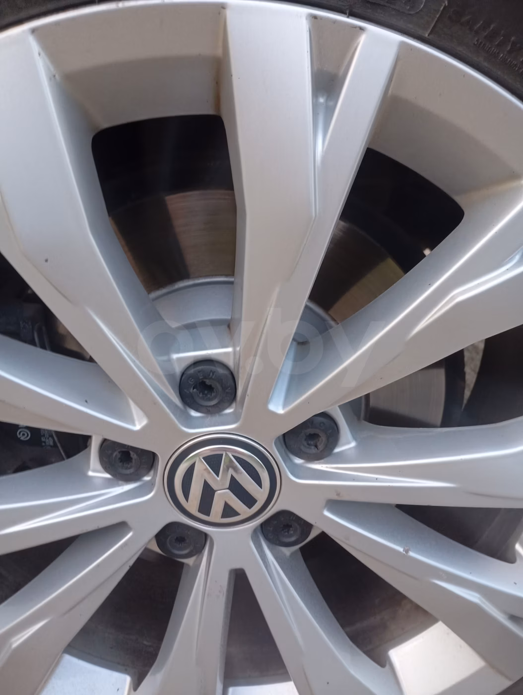 Volkswagen Tiguan фото 8