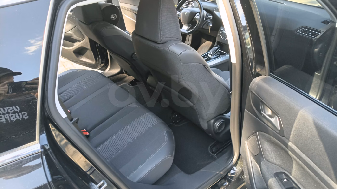 Peugeot 308 фото 17