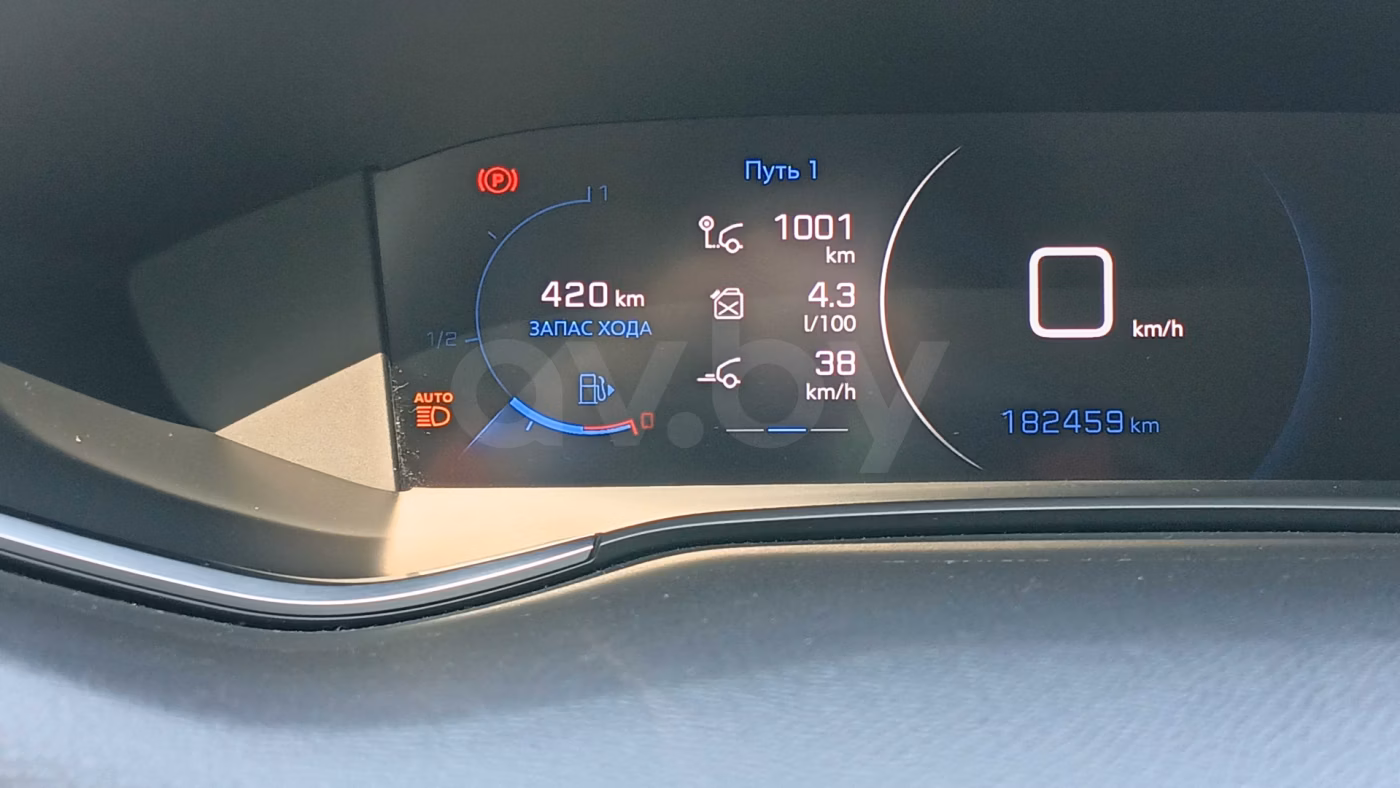 Peugeot 308 фото 9