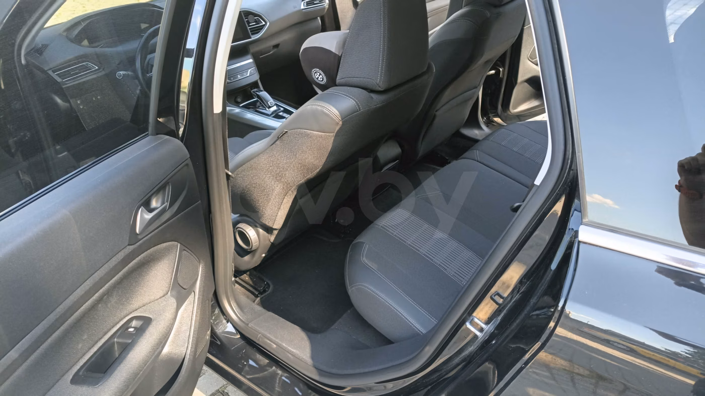 Peugeot 308 фото 15