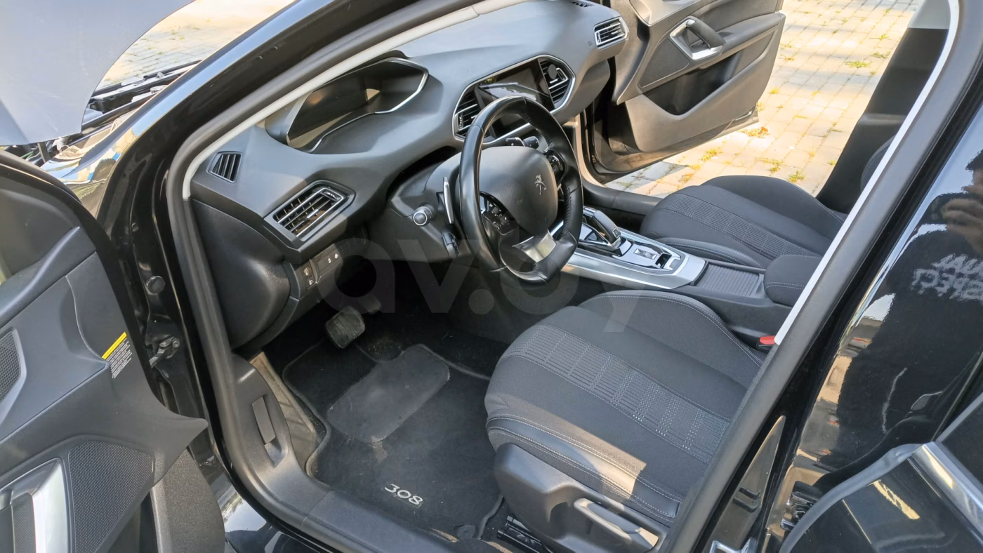 Peugeot 308 фото 14
