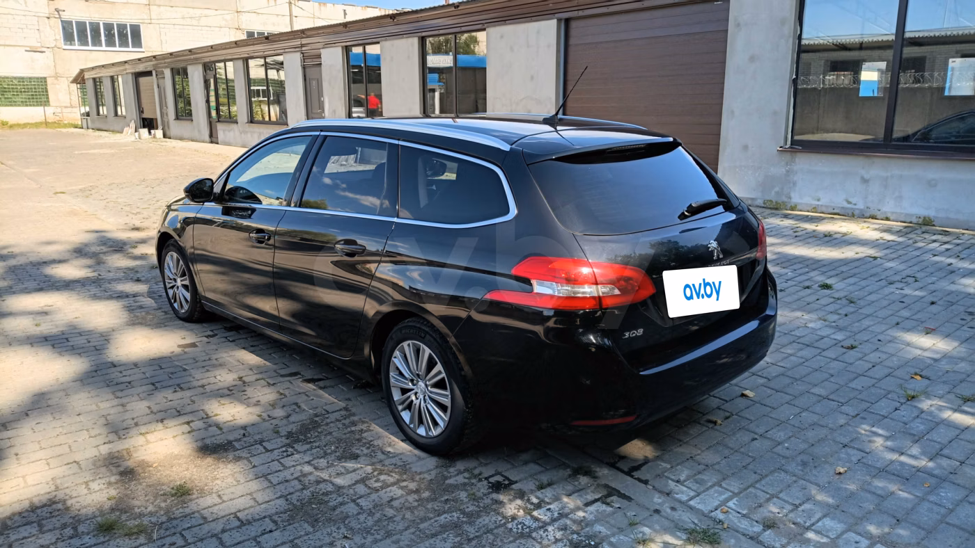 Peugeot 308 фото 11