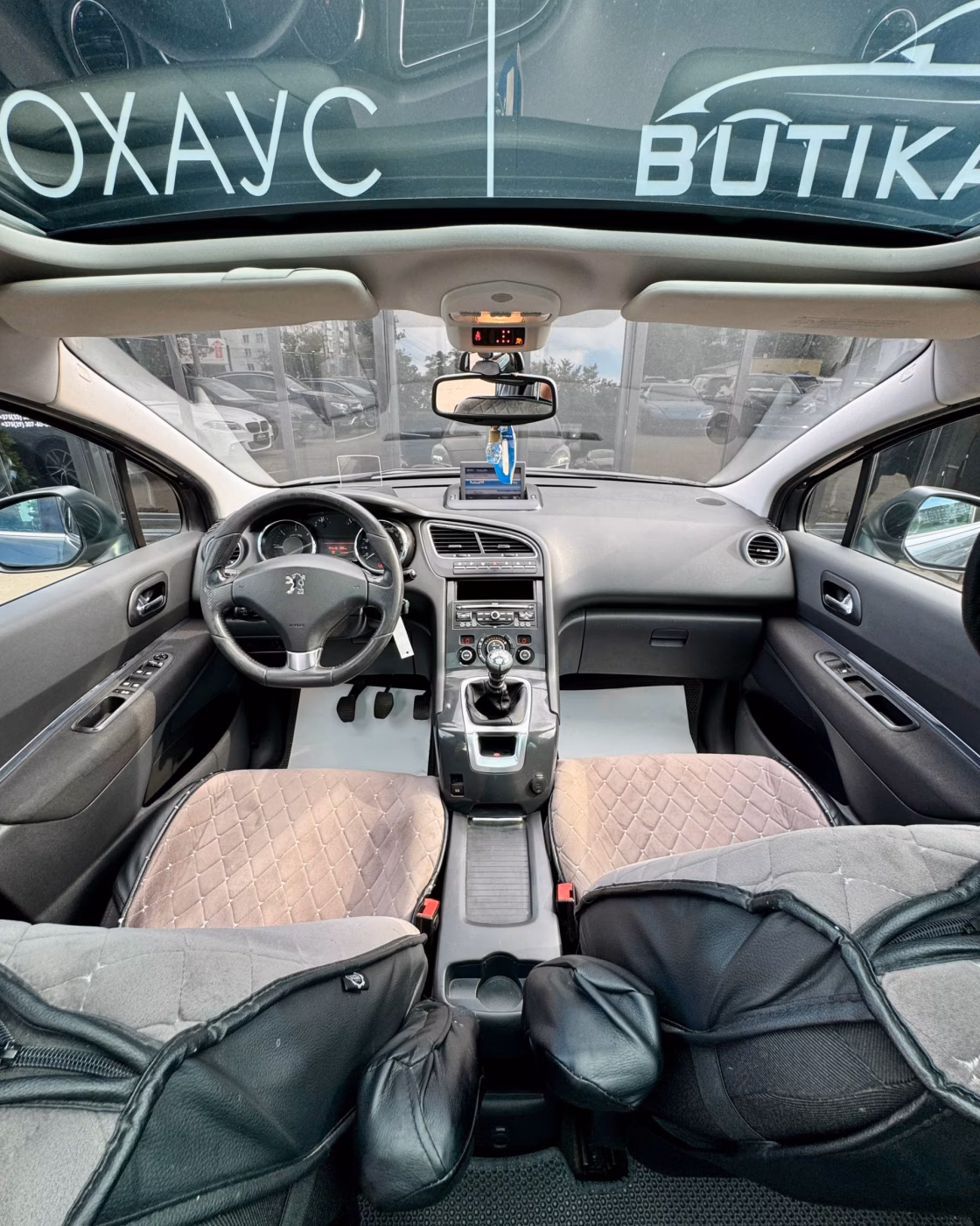 Peugeot 5008 фото 9